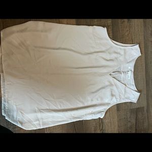 Violet & Claire sleeveless dress top